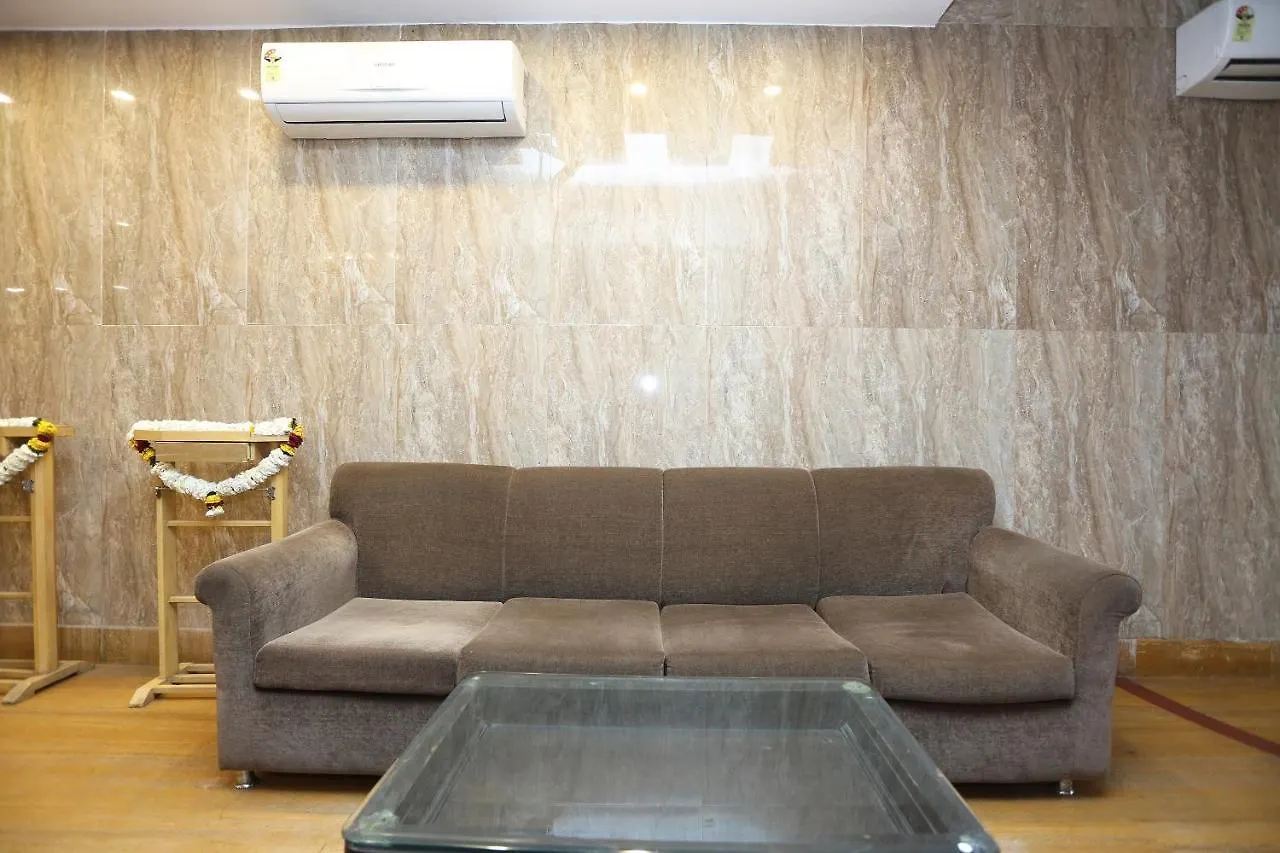 *** Hotel The Avenue Residency Near Leisure Valley Park Gurgaon India