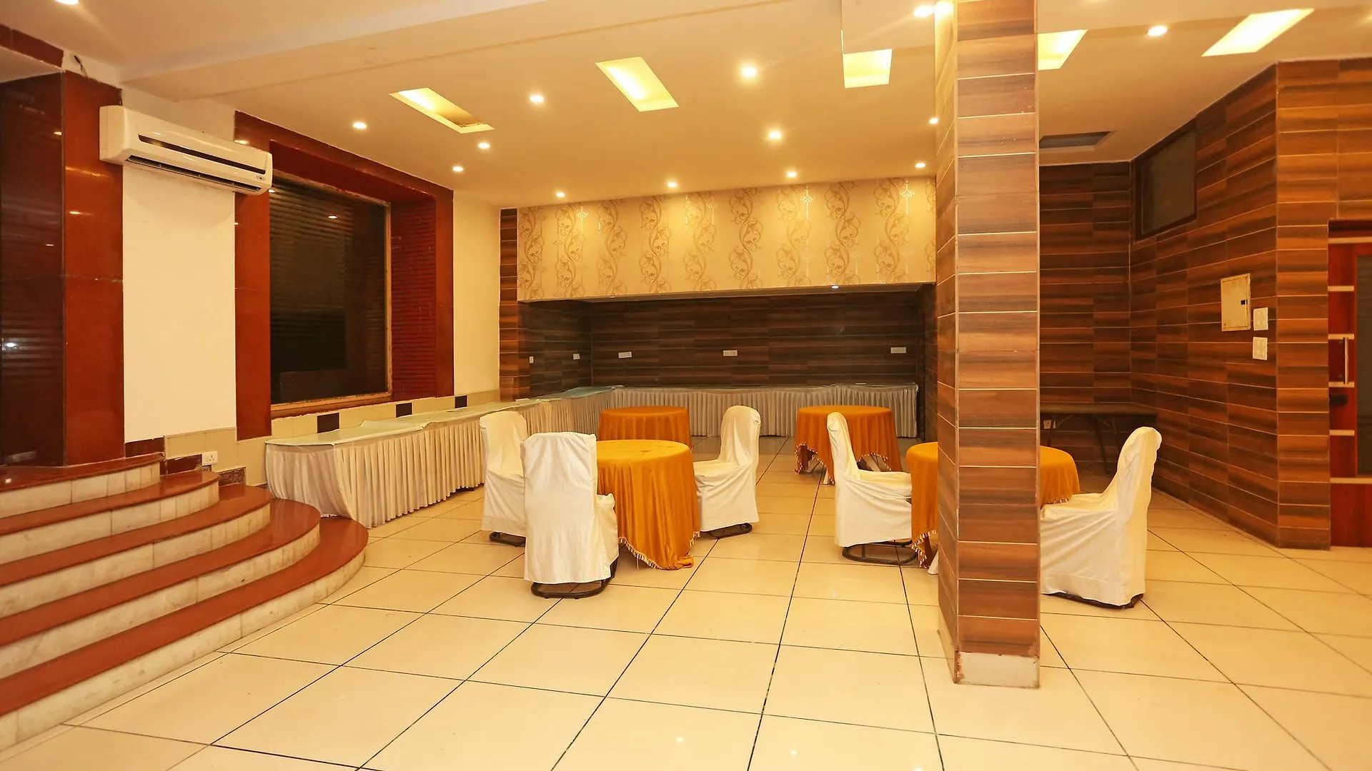 The Avenue Residency Near Leisure Valley Park Gurgaon Hotel